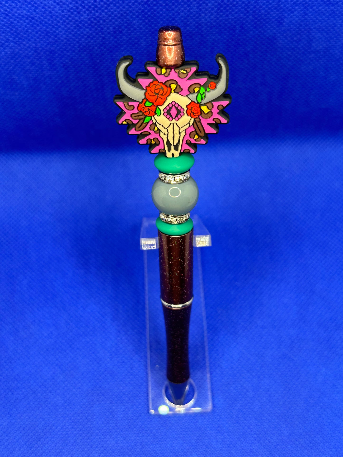 Colorful Bull skull pen